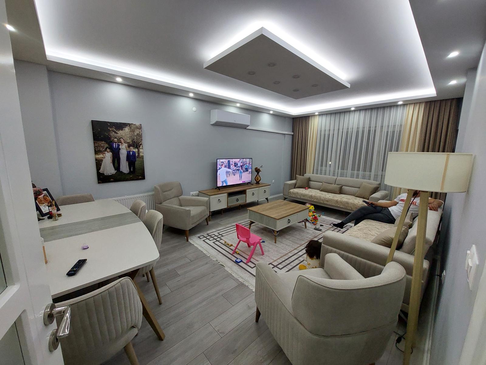 Aydın Efelerde Zeybek Mahallesi Toki Evlerinde Satılık 3+1 Daire
